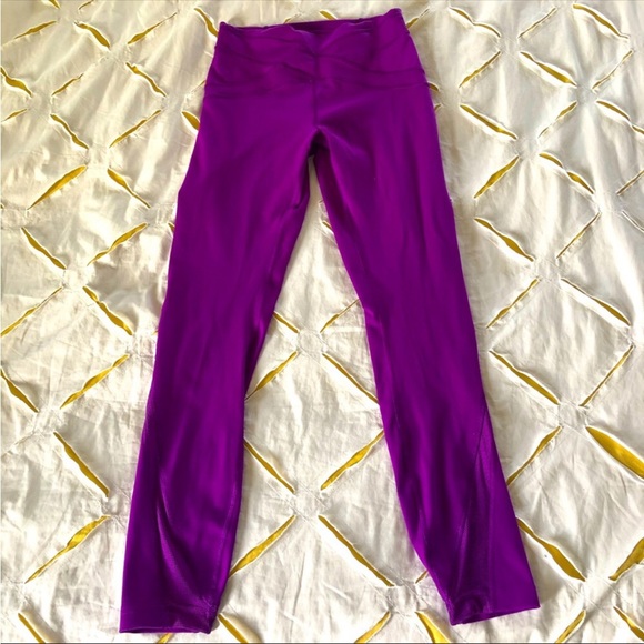 LULULEMON Free Flow Tight Full-On Luon RARE - Picture 7 of 12